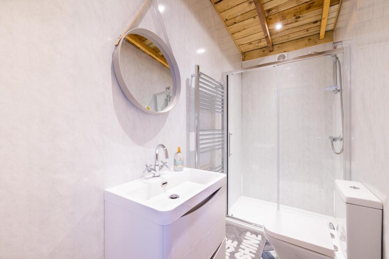 클리소프스 Den Of Joy Humberston Fitties Sleeps 6,Hot Tub,Log Burner 빌라 외부 사진